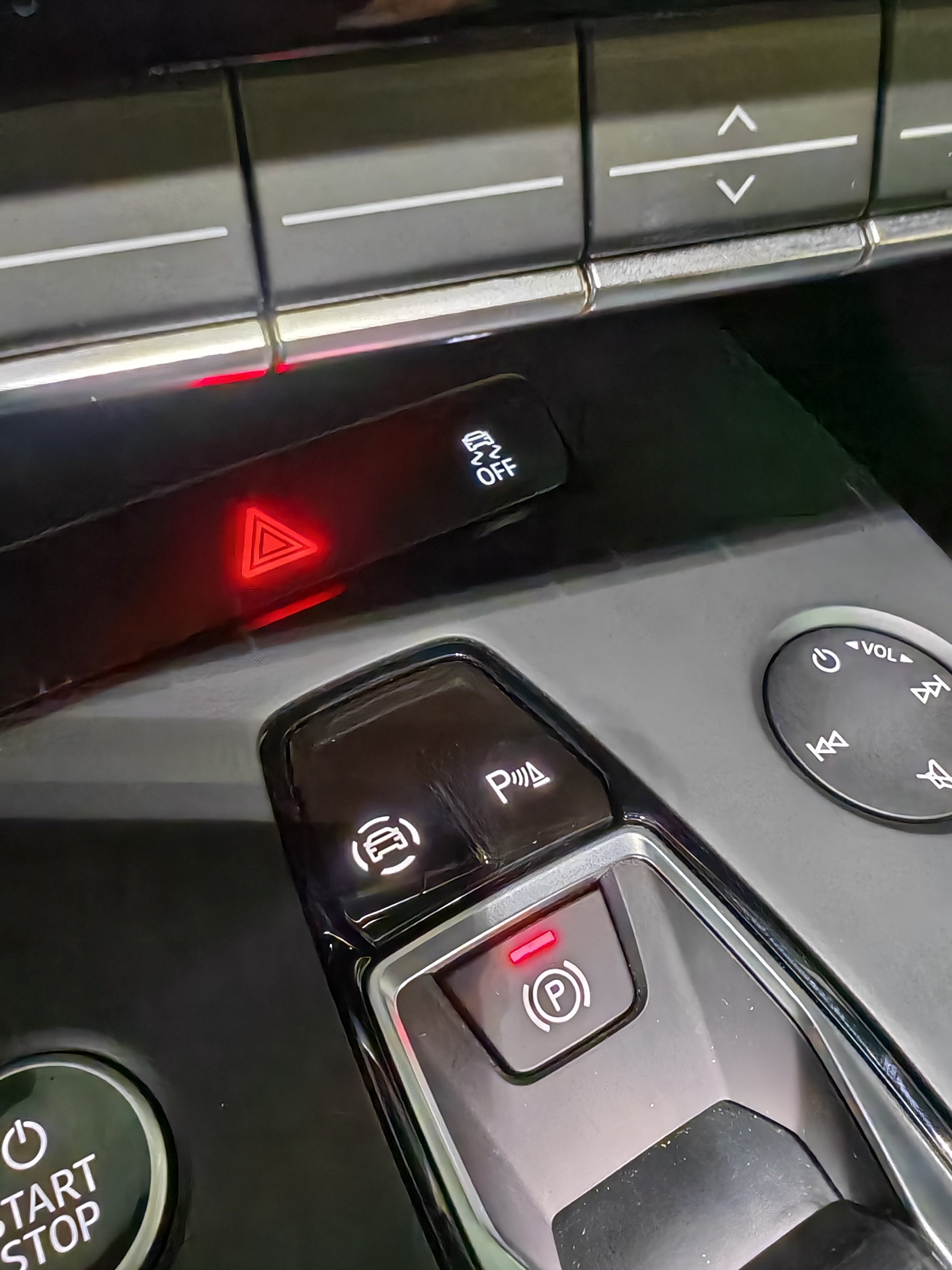 Audi Q4 Einparkhilfe vorne - PDC vorne