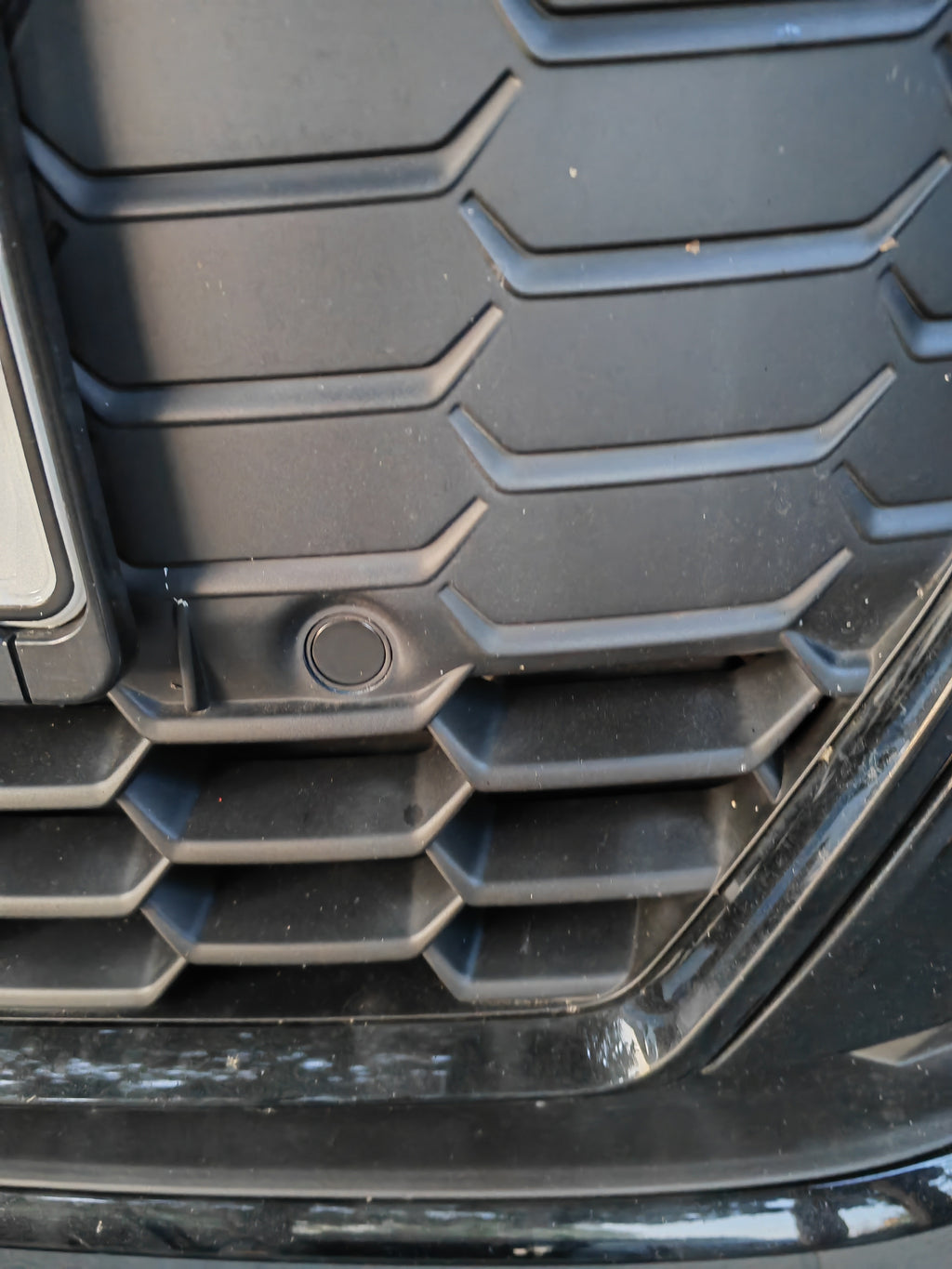 Audi A3 8Y Einparkhilfe vorne - PDC vorne