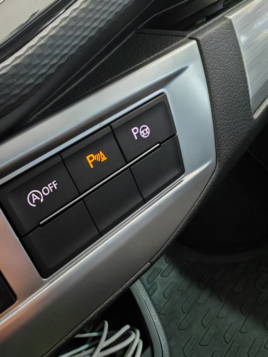 VW T6 Bus Multivan Einparkhilfe vorne und hinten - PDC vorne und hinten